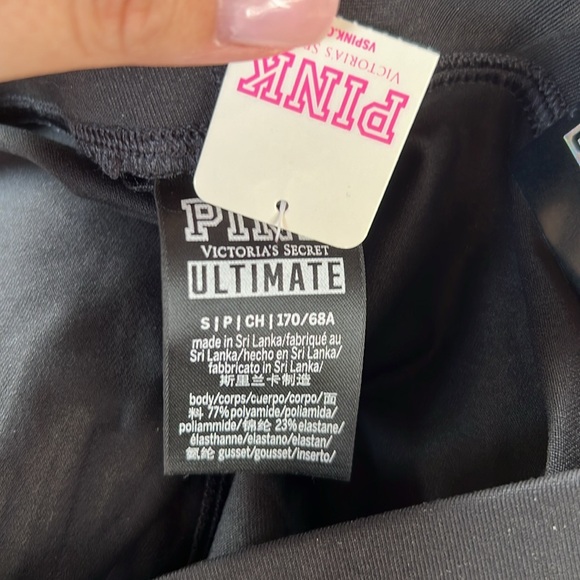 PINK Victoria’s Secret Ultimate High Waist Bike Athletic Short Size S - Picture 7 of 7